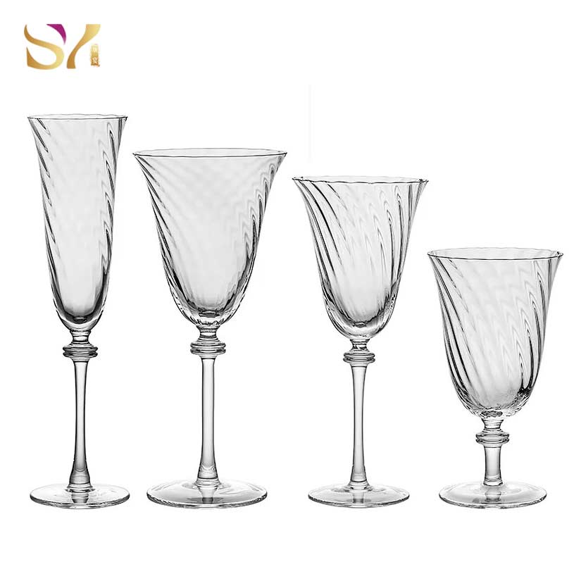 Wholesale Personalized Neoprene Champagne Wine Glass Cooler Suit with Lid  (BC0045) - China Wine Glass Suit and Champagne Glass Suit price